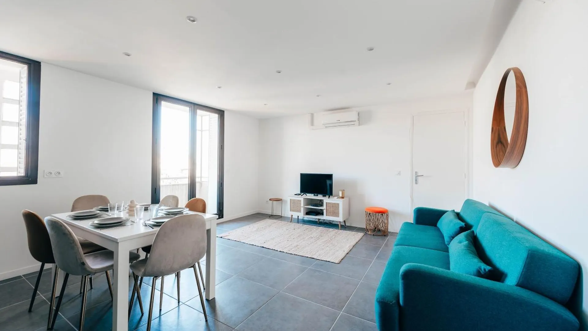 Velodrome 6 Couchages Avec Clim Apartment Marseille
